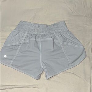 Lululemon Tracker Short V *4"S 6 Gray Tracker Shorts Lined Zip Pocket Athletic